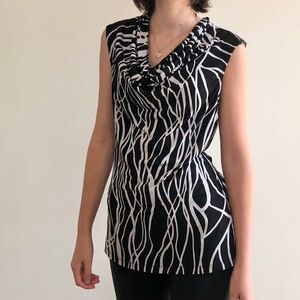 BLACK & WHITE  SLEEVELESS BLOUSE -8
